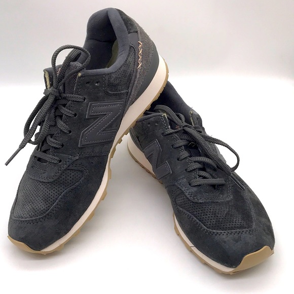 New Balance Shoes - New Balance 696 Women’s Athletic Shoe Size 7.5
